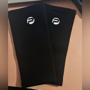 No Pain No Gain Compression knee/calf support. Blk, Sz L/XL. Brand New Condition